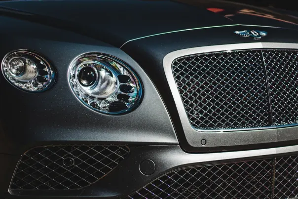 كازينو أفيون تطبيق أندرويد/آي أو إس